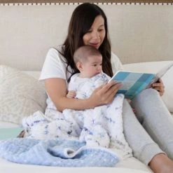 Aden + anais Kuscheldecke Mull 4-lagig 120 x 120 cm - Rising Star 9 Aden + anais Kuscheldecke Mull 4-lagig 120 x 120 cm - Rising Star -Wohnen & Schlafen Verkäufe aden anais kuscheldecke mull 4 lagig 120 x 120 cm rising star adbc10007 d3