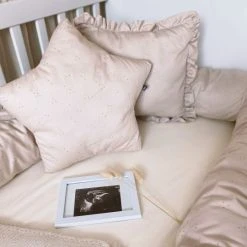 Alvi Kuschelkissen Stern - Organic Cotton - Volant -Wohnen & Schlafen Verkäufe alvi kuschelkissen stern organic cotton volant 409320496 d4