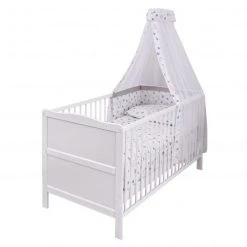 Jonka Kinderzimmer Sparset Mona mit Bett, Wickelkommode, Bettwäsche, Himmel, Nestchen, Matratze 70x140 cm - Nachthimmel - Weiß - Kollektion 2022 11 Jonka Kinderzimmer Sparset Mona mit Bett, Wickelkommode, Bettwäsche, Himmel, Nestchen, Matratze 70x140 cm - Nachthimmel - Weiß - Kollektion 2022 -Wohnen & Schlafen Verkäufe jonka kinderzimmer sparset mona mit bett wickelkommode bettwasche himmel nestchen matratze 70x140 cm nachthimmel weiss set 533 d5