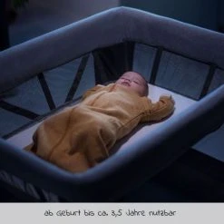 Maxi-Cosi 3 in 1 Reisebett Swift Reisebett, Beistellbett, Laufstall mit Matratze & Tragetasche nur 7 kg - Beyond Graphite - Kollektion 2022 9 Maxi-Cosi 3 in 1 Reisebett Swift Reisebett, Beistellbett, Laufstall mit Matratze & Tragetasche nur 7 kg - Beyond Graphite - Kollektion 2022 -Wohnen & Schlafen Verkäufe maxi cosi 3 in 1 reisebett swift reisebett beistellbett laufstall mit matratze tragetasche nur 7 kg beyond graphite 2008043110 d3