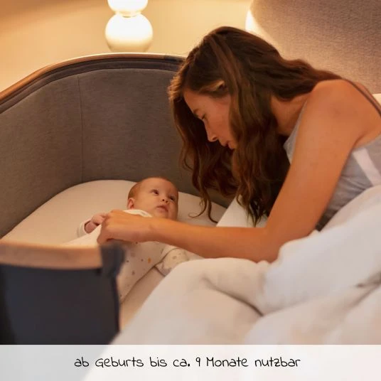 Maxi-Cosi Beistellbett Iora klappbar, inkl. Matratze & Reisetasche - Essential Graphite - Kollektion 2022 4 Maxi-Cosi Beistellbett Iora klappbar, inkl. Matratze & Reisetasche - Essential Graphite - Kollektion 2022 – Bild 4