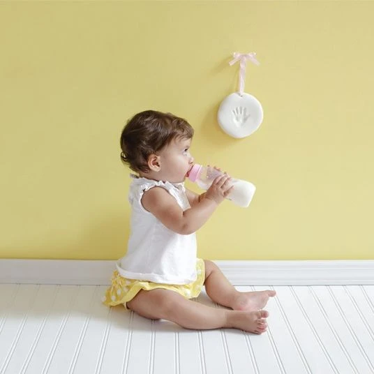 Pearhead Baby-Abdruck-Anhänger Keepsake - Weiß 6 Pearhead Baby-Abdruck-Anhänger Keepsake - Weiß – Bild 6