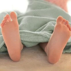 Roba Baumwoll-Decke aus Organic Baumwolle - Strickoptik 80 x 80 cm - Lil Planet - Frosty Green 10 Roba Baumwoll-Decke aus Organic Baumwolle - Strickoptik 80 x 80 cm - Lil Planet - Frosty Green -Wohnen & Schlafen Verkäufe roba baumwoll decke aus organic baumwolle strickoptik 80 x 80 cm lil planet frosty green 306113 g240 d4