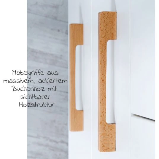 Roba Kinderzimmer Carina mit 3-türigem Schrank, Bett, breiter Wickelkommode - Weiß 6 Roba Kinderzimmer Carina mit 3-türigem Schrank, Bett, breiter Wickelkommode - Weiß – Bild 6