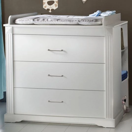 Roba Kinderzimmer Marie mit 3-türigem Schrank, Bett, Wickelkommode - Weiß 4 Roba Kinderzimmer Marie mit 3-türigem Schrank, Bett, Wickelkommode - Weiß – Bild 4