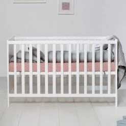 Roba Sparset Kinderzimmer Hamburg mit Bett, Wickelkommode & 2 Canvas Boxen - Weiß -Wohnen & Schlafen Verkäufe roba sparset kinderzimmer hamburg mit bett wickelkommode 2 canvas boxen weiss 1016040 d2